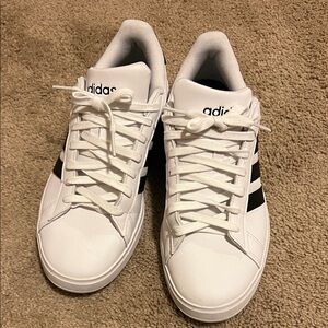 Adidas Womo Classic White and Black Sneakers